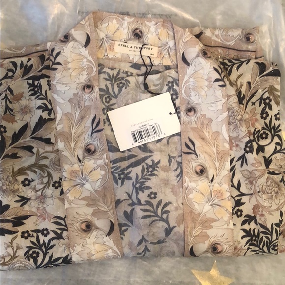 ***SOLD*****Spell Oasis Short Robe M/L - Picture 5 of 5